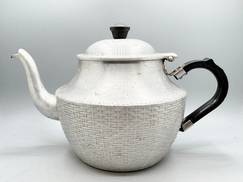 Vintage swan brand wikka - wikka, ware