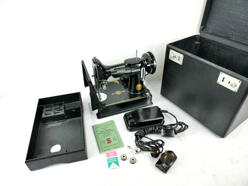 Sewing machine singer - machine, 221k