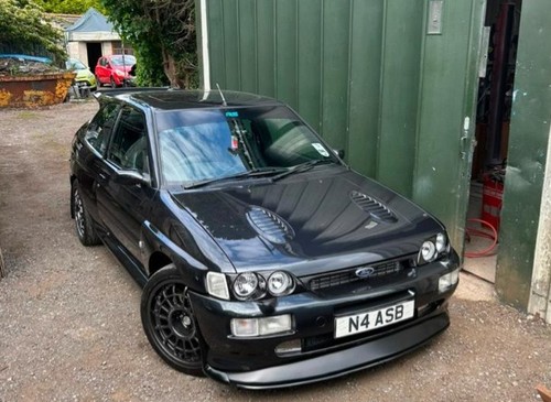 Ford escort cosworth lux - ford,