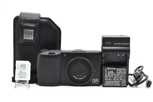 Ricoh digital 10 - gr,