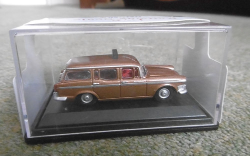 Oxford diecast present humber - oxford,