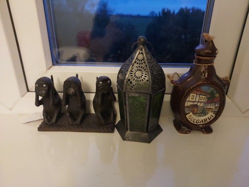 Antique display shelf - display,
