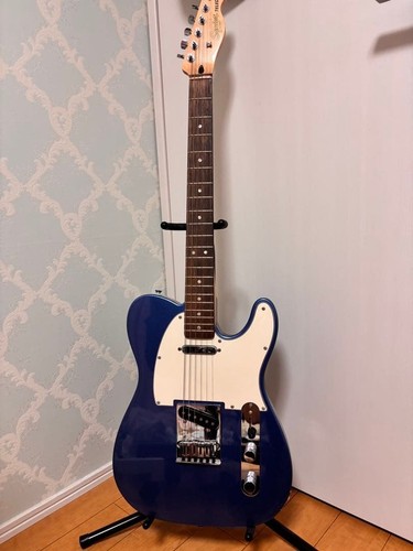 Squier fender telecaster - by,