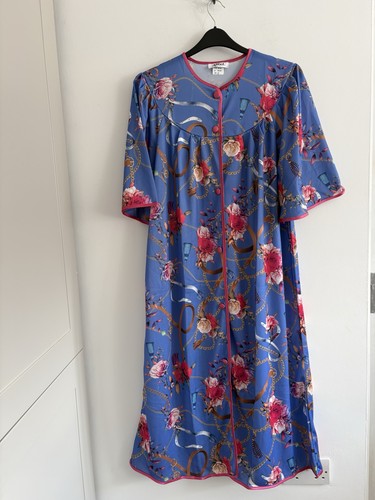 Vintage afibel housecoat - vintage?,