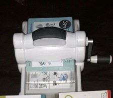 Sizzix Big Shot Machine Bundle