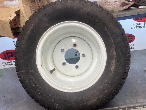 Rear stud wheel - rear, 5