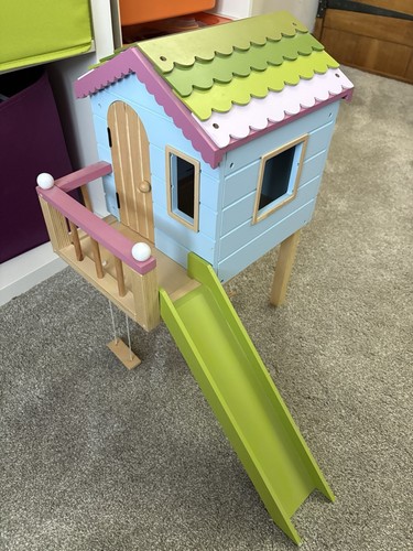 Lottie doll treehouse - lottie,