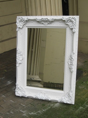 Matt white shabby chic large - white,