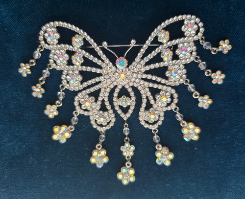 Butler wilson brooch - &, vintage