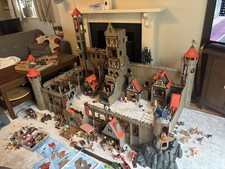 Huge bundle of vintage medieval castle Playmobil - 3666, 3667, 3665 etc