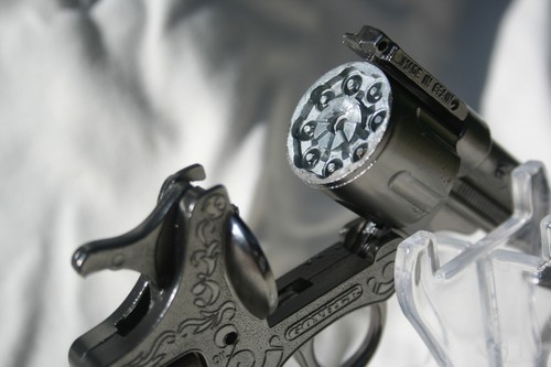 Gonher toy cowboy - revolver, die