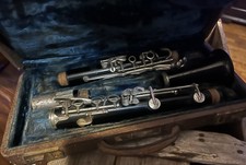 Antique BUNDY Clarinet w/Instrument Case Vintage  Interior