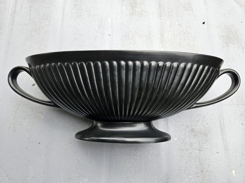 Vintage wedgwood black basalt - vintage,