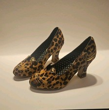 Joe Browns Size 5 Leopard