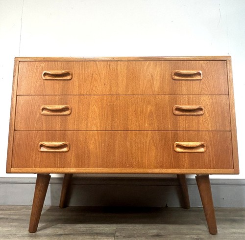 Superb mid century teak chest - mid,
