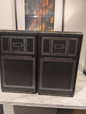 Hitachi SS-28 X  Set of 2 Speakers Black ,lovely Sound,