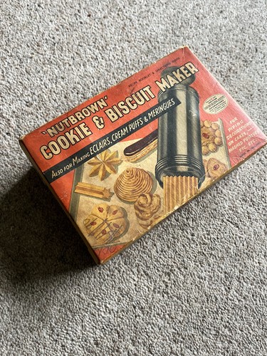 Nutbrown cookie - ‘nutbrown’, &