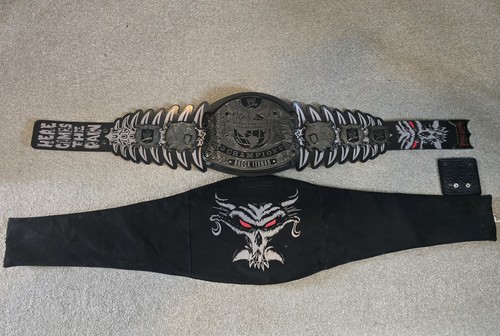Wwe brock lesnar signature - brock,