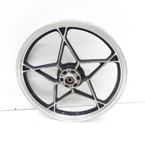 Suzuki 1000 front wheel - wheel, rim