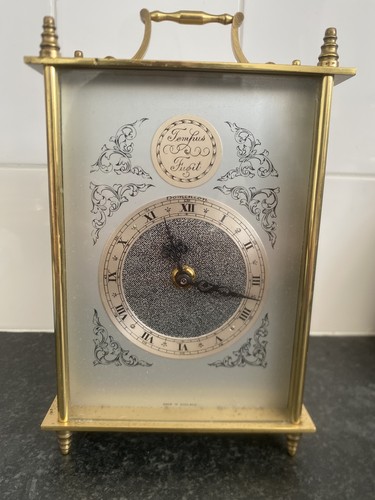 Tempus fugit clock - fugit,