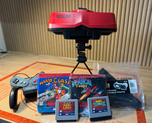 Nintendo virtual boy console - nintendo,