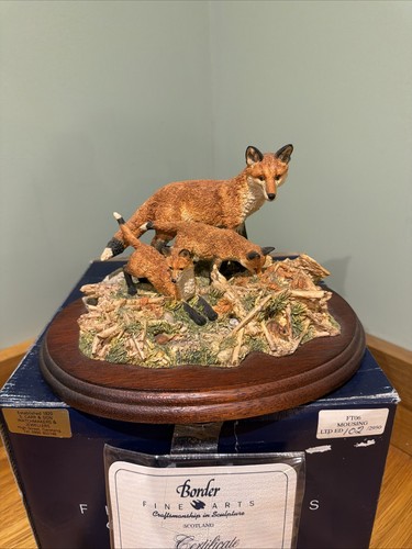 Border fine arts - arts, mousing