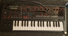 Roland JD-XI Keyboard Synthesiser