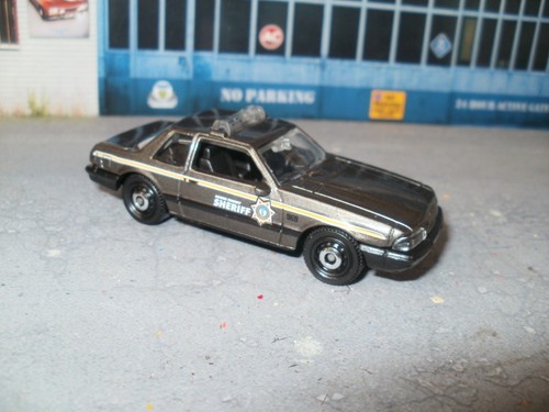 Matchbox ford mustang sheriff - matchbox,
