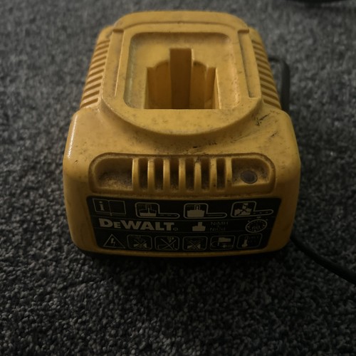 Dewalt 18v tool - dewalt, battery