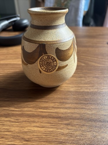 Derry ware pottery vase - derry,