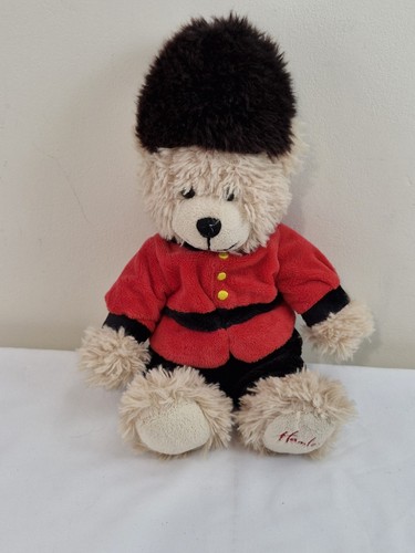 Hamleys teddy bear london - hamleys,