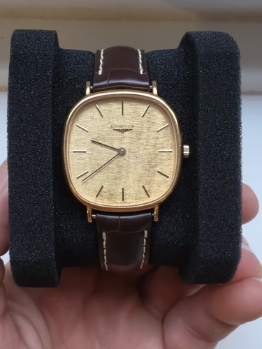 Longines gold vintage watch - gold,