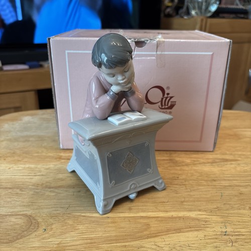 Nao lladro first - by,