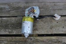 NEW 24V WIPER MOTOR A 003 820