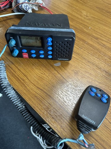Navman vhf 7200 marine - navman,