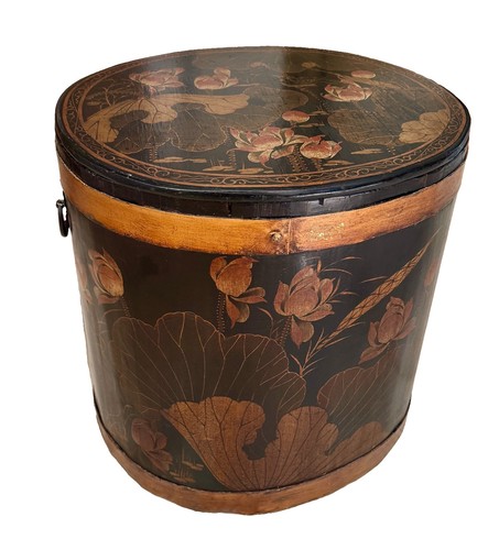 Antique chinese half - antique, barrel