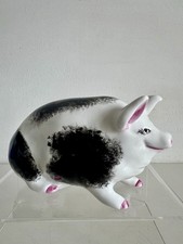 Wymess Pottery Pig Black &