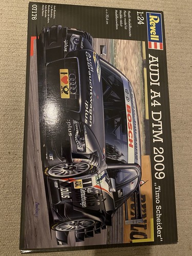 Revell audi dtm - a4,