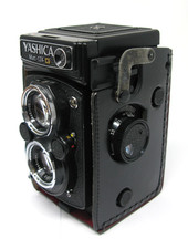 Yashica Mat 124G Medium Format