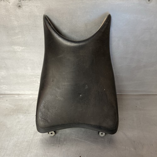 Honda cbr125 seat front 2012 - front,