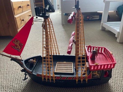 Playmobile pirate ship - pirate,