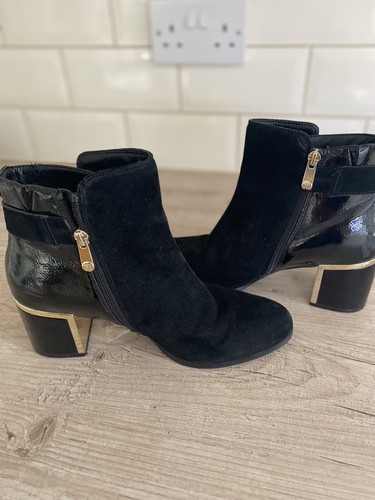 Moda pelle black suede and - in,