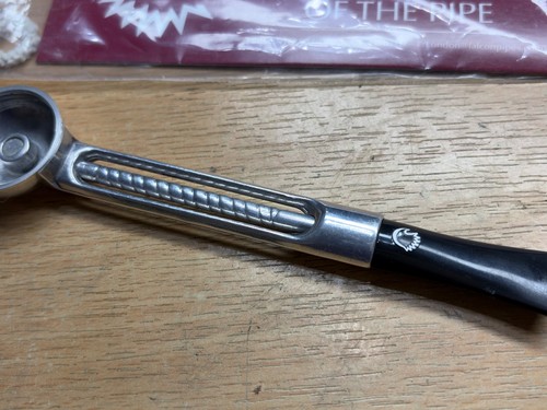 New falcon tobacco pipe - new,