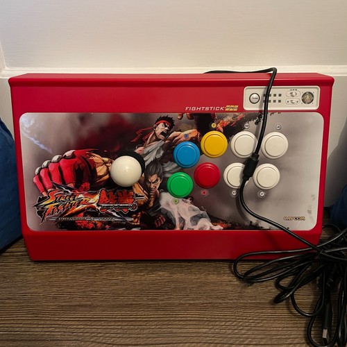 Madcatz street fighter - madcatz, x
