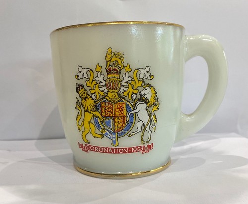 Queen coronation pyrex mug - pyrex,