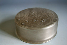 RENE LALIQUE GUI GLASS BOX - CIRCA 1920