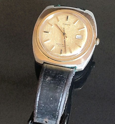 Vintage 1970s timex date gold - 1970s,