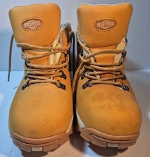 Women's Northwest Territory