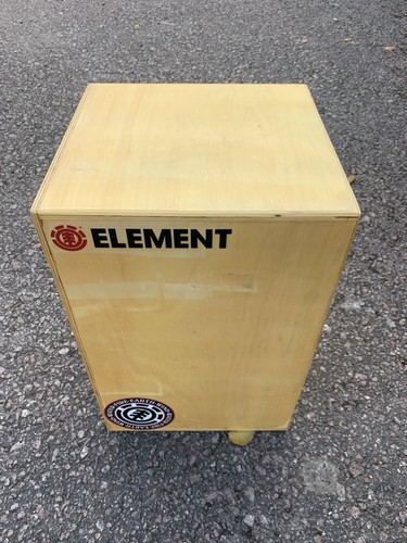 Cajon wooden box drum