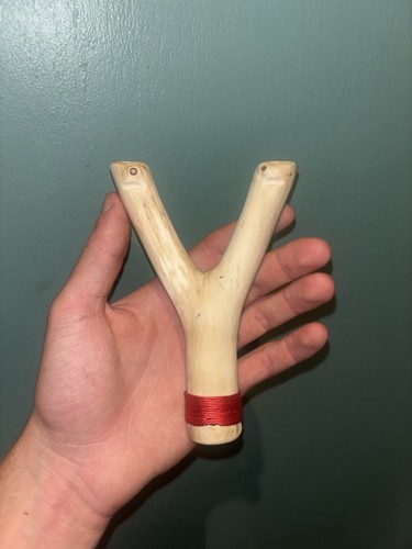Shaped wooden catapult - y-shaped,